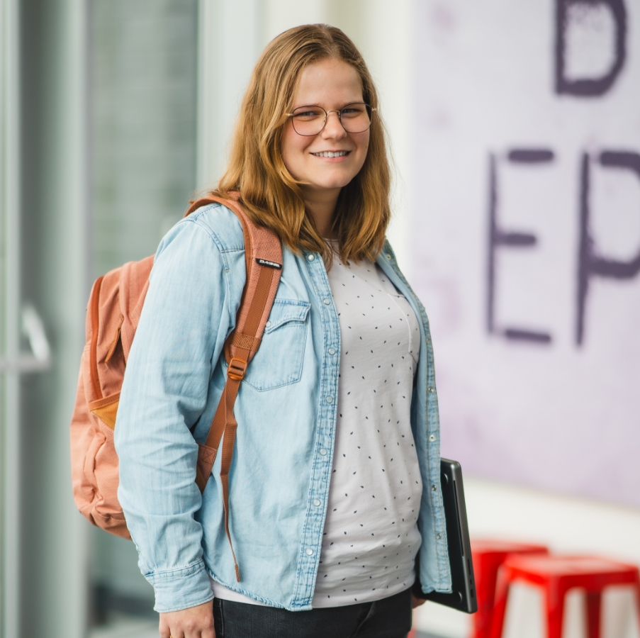 Kathy Front-end developer