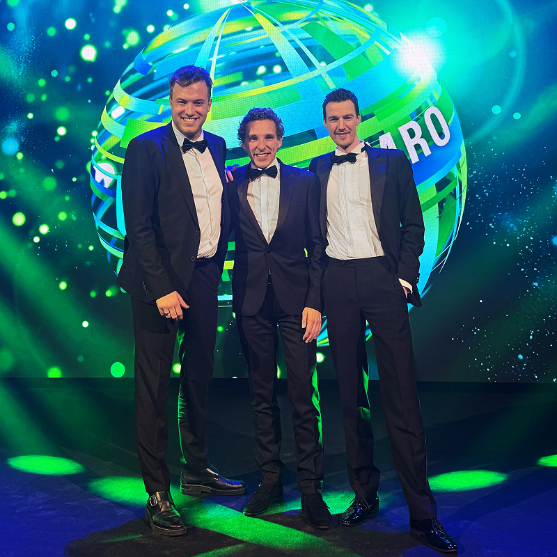 DELOITTE FAST 50 AWARDS CarCollect